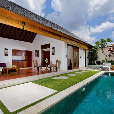 Saba Villa Canggu Exterior foto